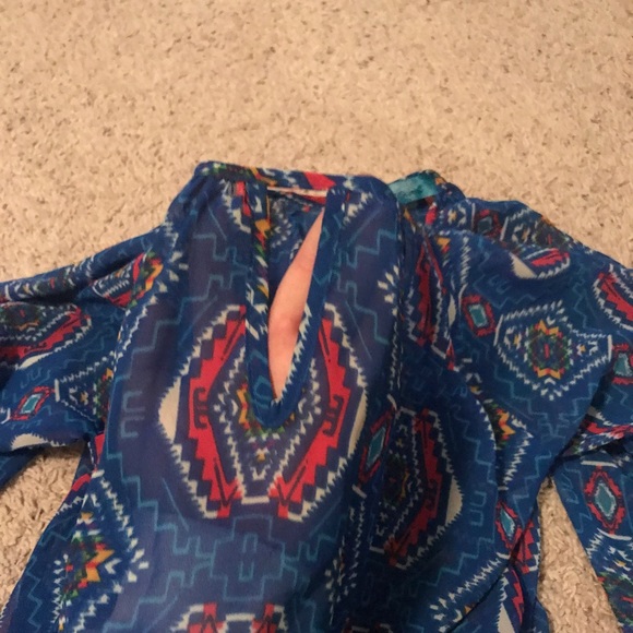 Blouse - Picture 2 of 2